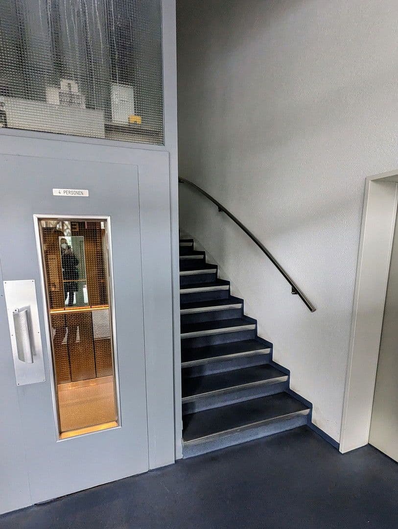 Prodej bytu 4+1 99 m², Heidelberg, Bádensko-Württembersko Prodej bytu 4+1 99 m², Heidelberg, Bádensko-Württembersko