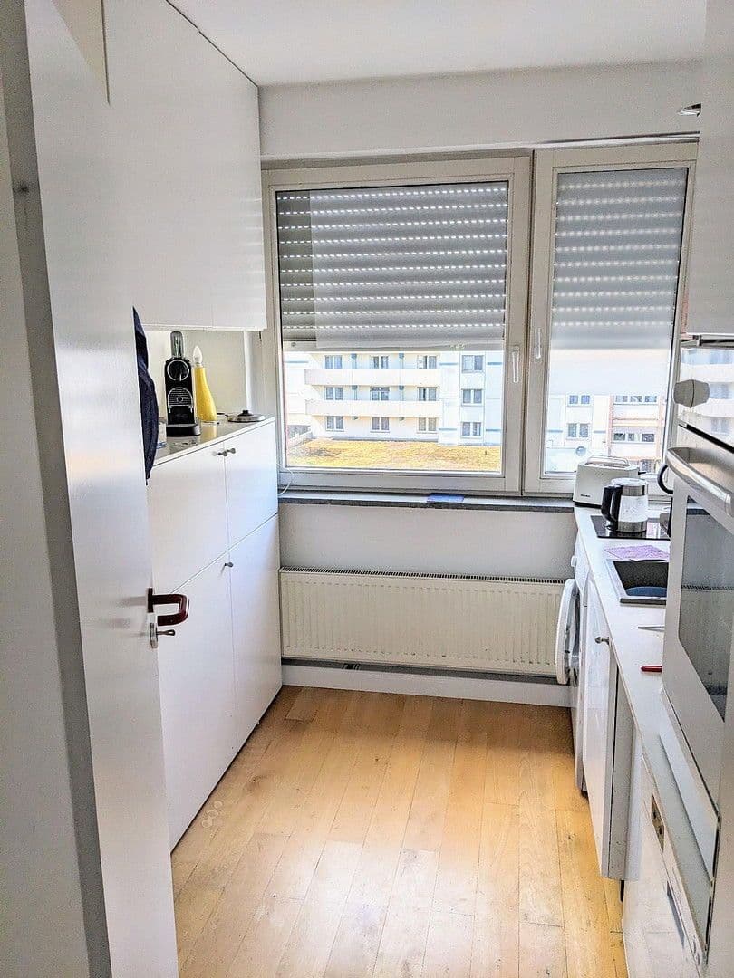 Prodej bytu 4+1 99 m², Heidelberg, Bádensko-Württembersko Prodej bytu 4+1 99 m², Heidelberg, Bádensko-Württembersko