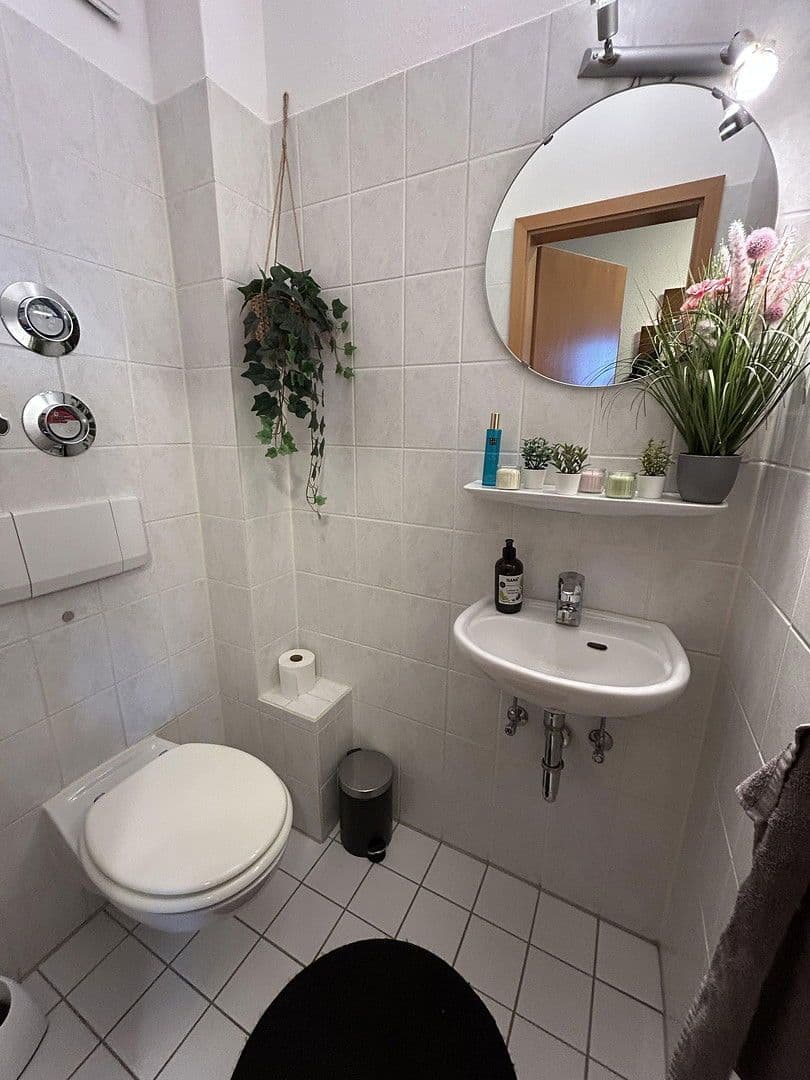 Pronájem bytu 3+1 84 m², Hannover, Dolní Sasko Pronájem bytu 3+1 84 m², Hannover, Dolní Sasko