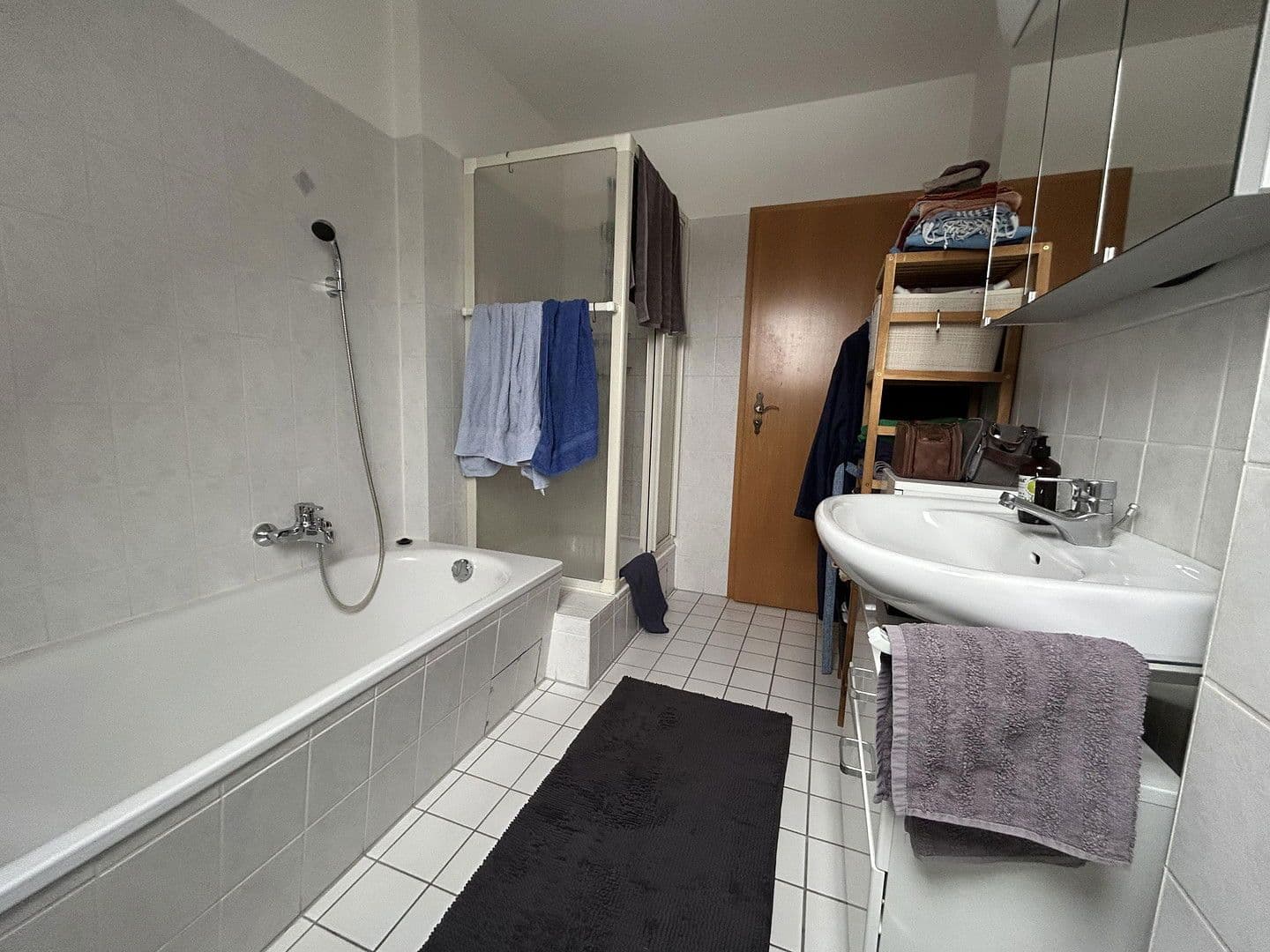 Pronájem bytu 3+1 84 m², Hannover, Dolní Sasko Pronájem bytu 3+1 84 m², Hannover, Dolní Sasko