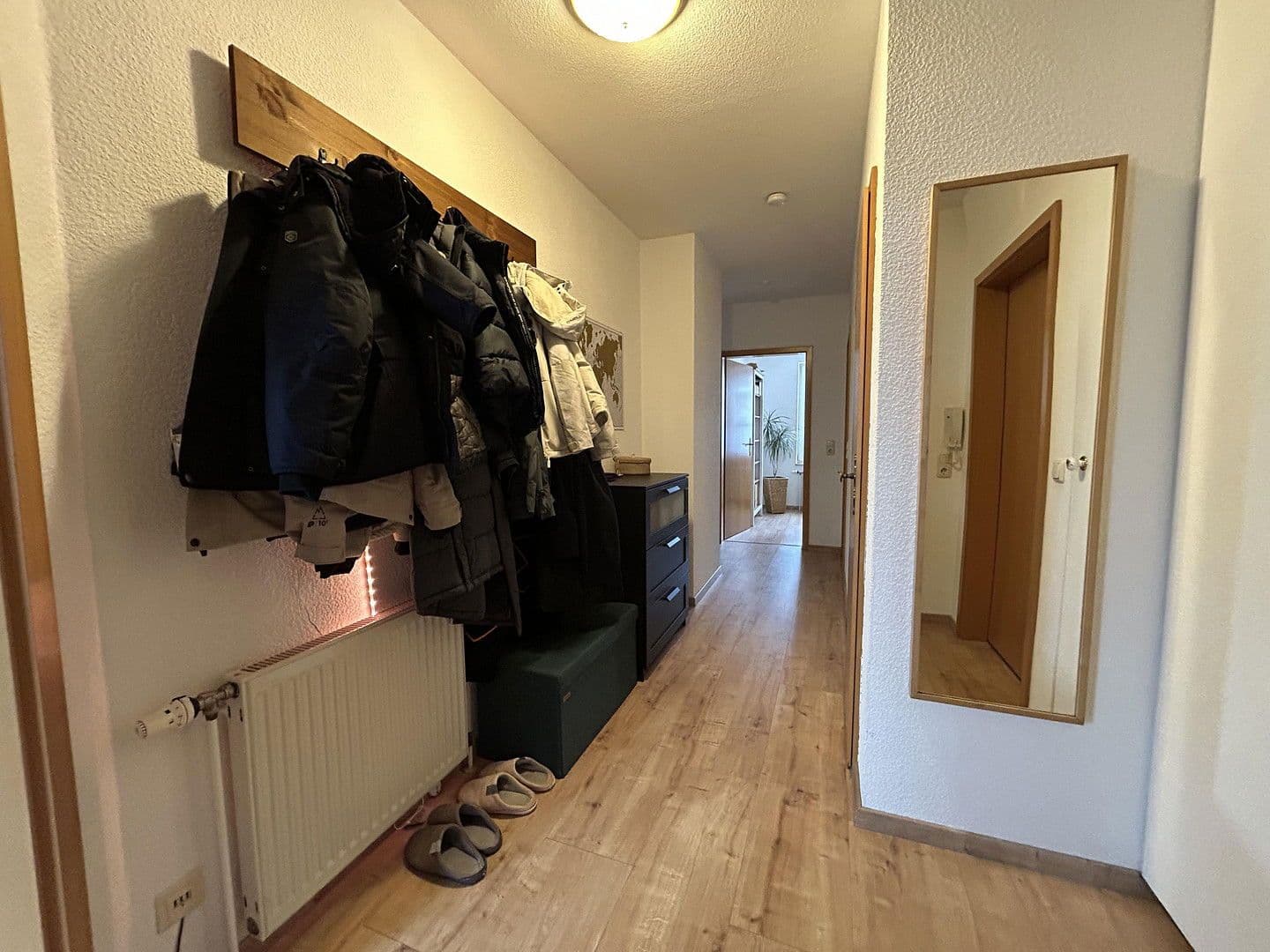 Pronájem bytu 3+1 84 m², Hannover, Dolní Sasko Pronájem bytu 3+1 84 m², Hannover, Dolní Sasko