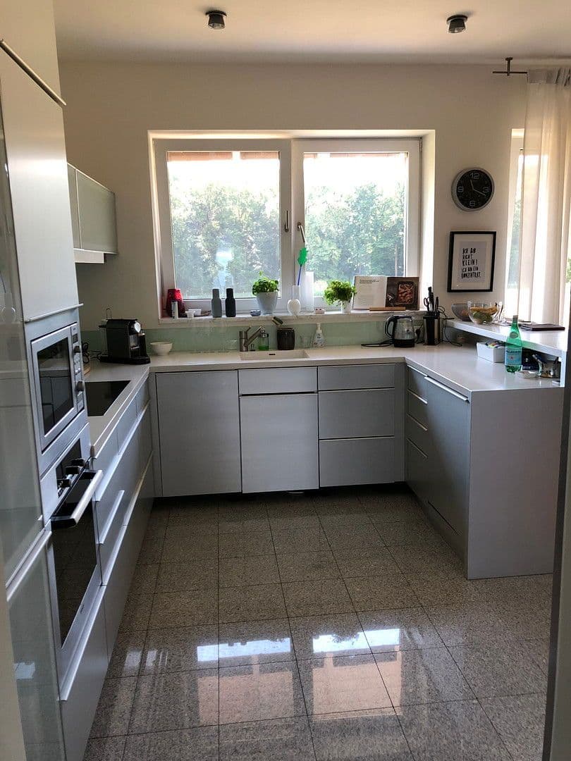 Pronájem bytu 5+1 190 m², Lechtenbergweg 29, Münster, Severní Porýní-Vestfálsko Pronájem bytu 5+1 190 m², Lechtenbergweg 29, Münster, Severní Porýní-Vestfálsko