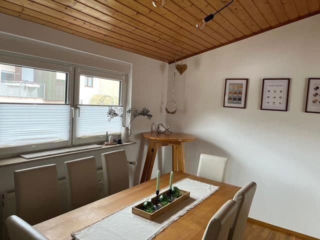 Pronájem bytu 4+1 124 m², Theodor-Frey-Straße 35, Eberbach, Bádensko-Württembersko Pronájem bytu 4+1 124 m², Theodor-Frey-Straße 35, Eberbach, Bádensko-Württembersko