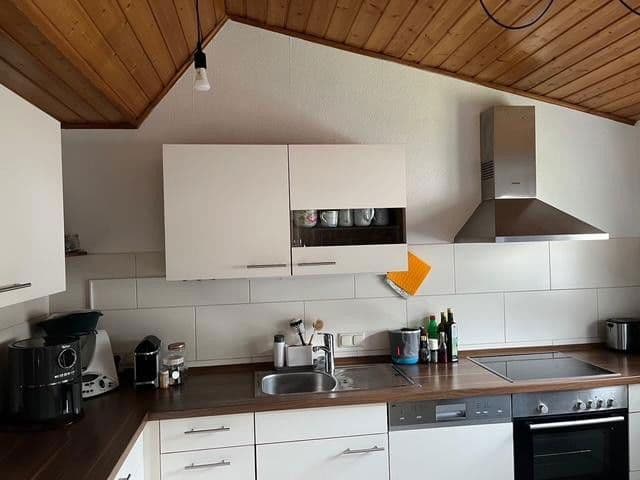 Pronájem bytu 4+1 124 m², Theodor-Frey-Straße 35, Eberbach, Bádensko-Württembersko Pronájem bytu 4+1 124 m², Theodor-Frey-Straße 35, Eberbach, Bádensko-Württembersko