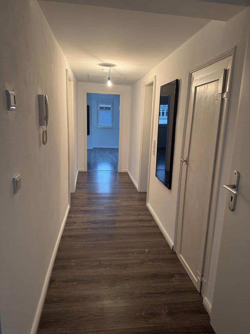 Pronájem bytu 3+1 70 m², Poststr.11, Dillenburg, Hessen Pronájem bytu 3+1 70 m², Poststr.11, Dillenburg, Hessen