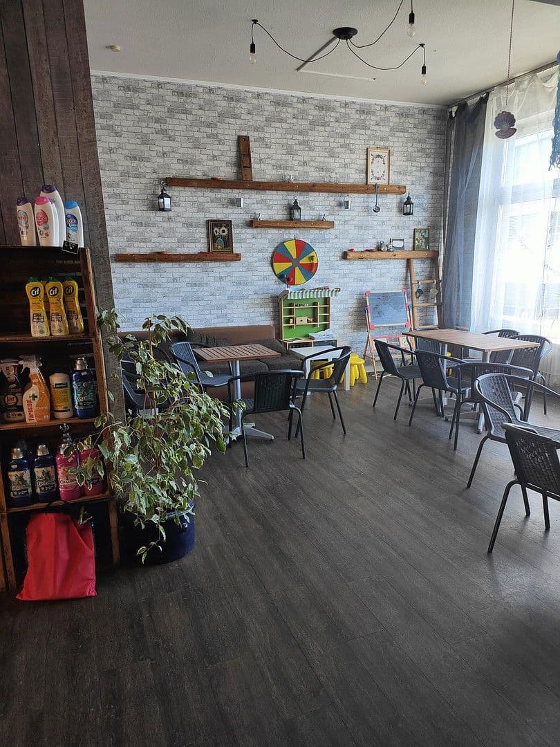 Pronájem nebytového prostoru 180 m², Bahnhofstr.47/1, Geislingen an der Steige, Bádensko-Württembersko Pronájem nebytového prostoru 180 m², Bahnhofstr.47/1, Geislingen an der Steige, Bádensko-Württembersko