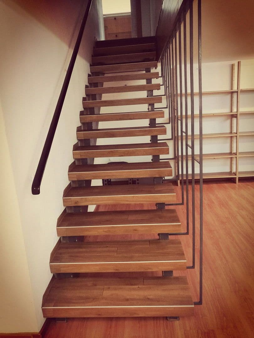 Pronájem nebytového prostoru 180 m², Bahnhofstr.47/1, Geislingen an der Steige, Bádensko-Württembersko Pronájem nebytového prostoru 180 m², Bahnhofstr.47/1, Geislingen an der Steige, Bádensko-Württembersko