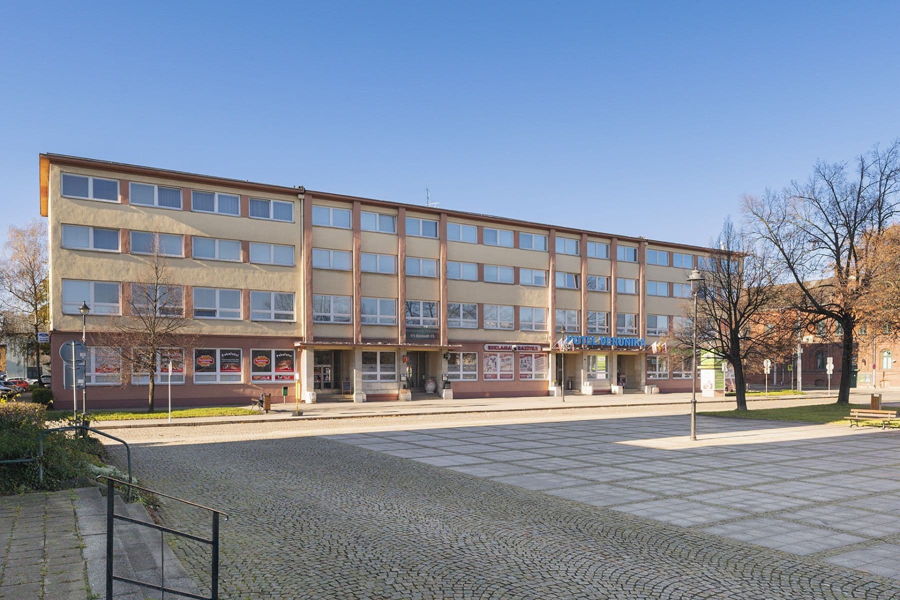 Pronájem kanceláře 35 m², Mírové náměstí, Ostrava, Moravskoslezský kraj Pronájem kanceláře 35 m², Mírové náměstí, Ostrava, Moravskoslezský kraj