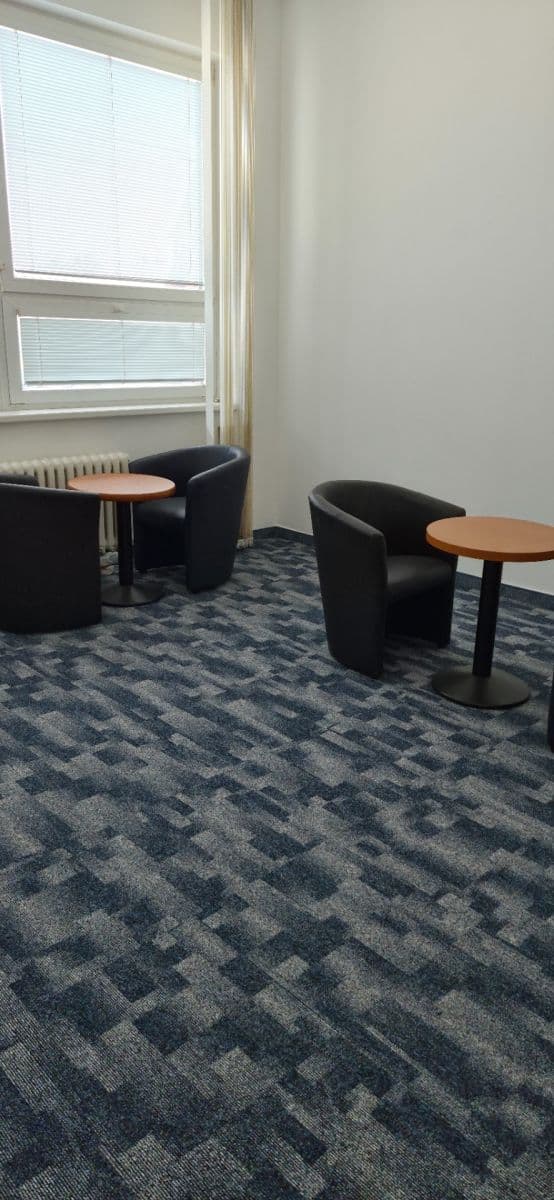 Pronájem kanceláře 37 m², Mírové náměstí, Ostrava, Moravskoslezský kraj Pronájem kanceláře 37 m², Mírové náměstí, Ostrava, Moravskoslezský kraj