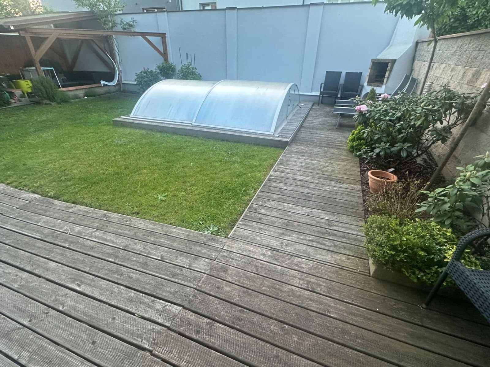 Pronájem domu 360 m², pozemek 261 m², Mahenova, Mladá Boleslav, Středočeský kraj Pronájem domu 360 m², pozemek 261 m², Mahenova, Mladá Boleslav, Středočeský kraj