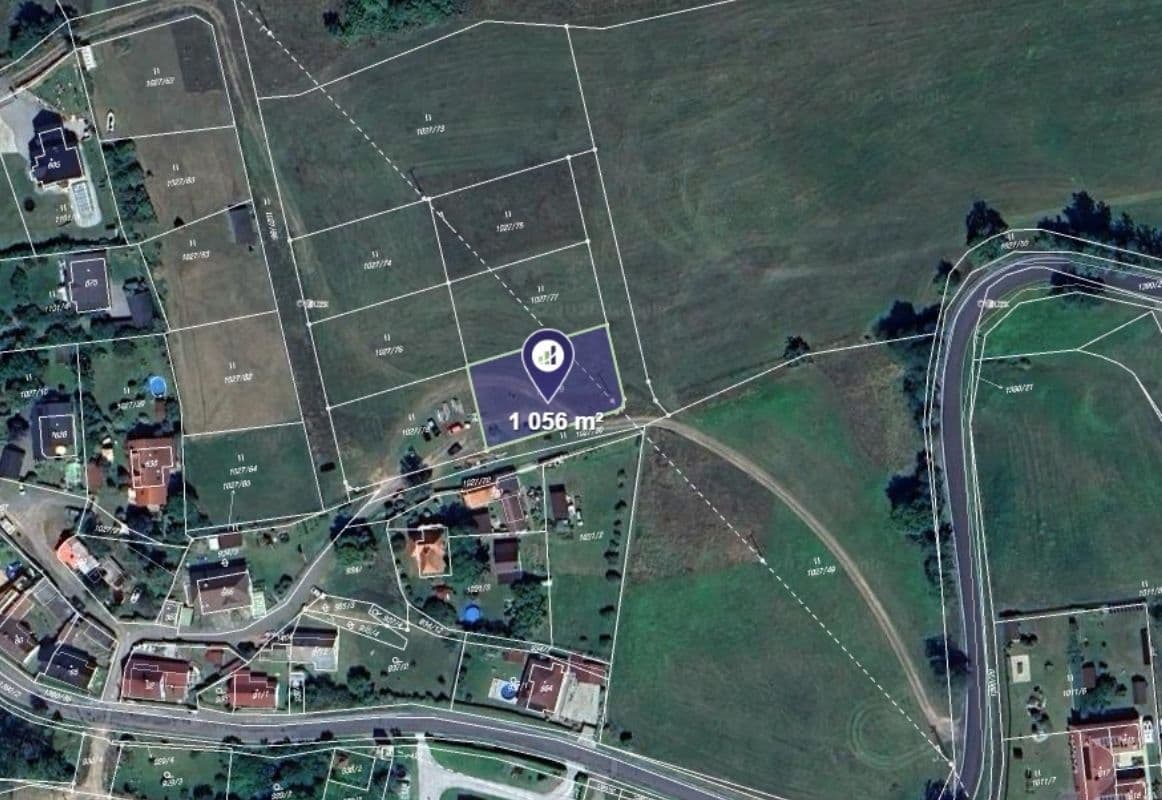 Prodej pozemku 1.056 m², Kamýk nad Vltavou, Středočeský kraj Prodej pozemku 1.056 m², Kamýk nad Vltavou, Středočeský kraj