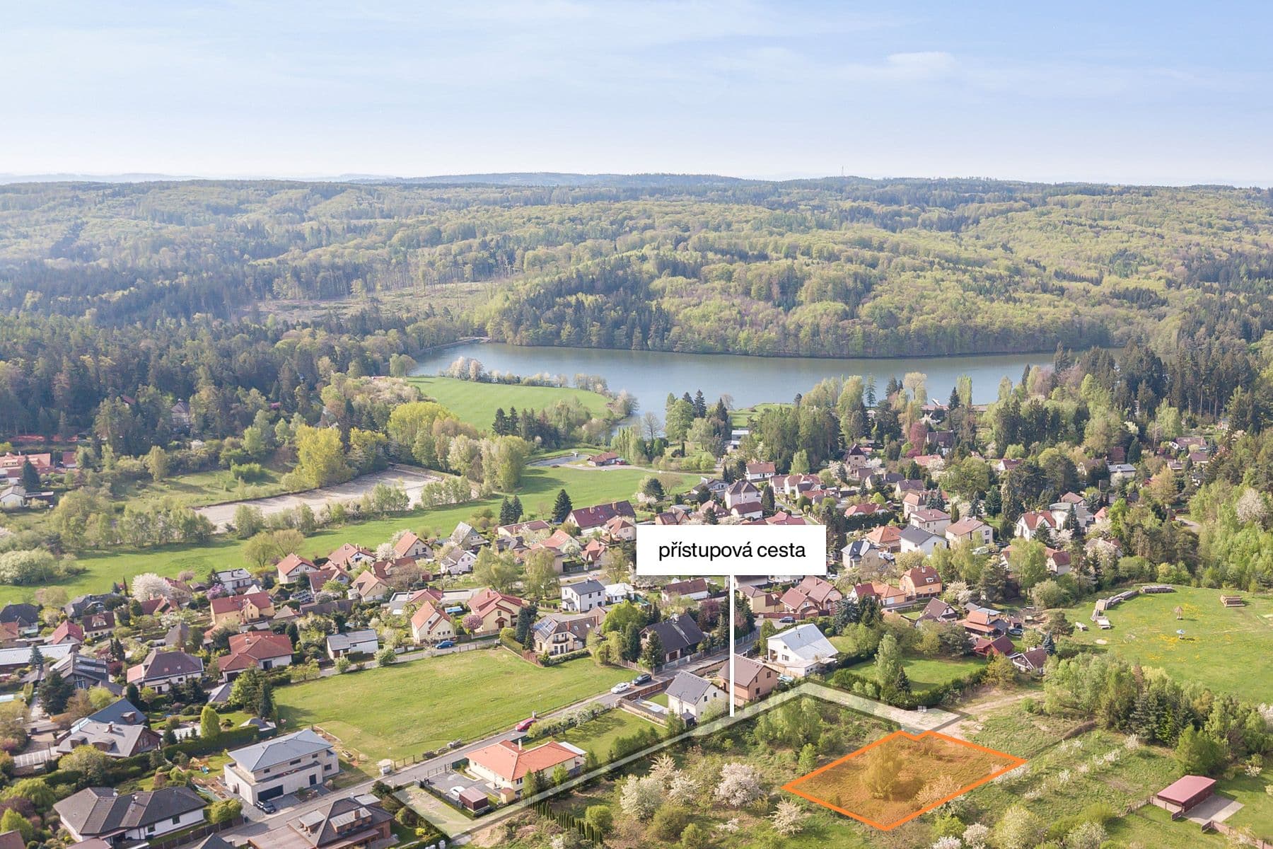 Prodej pozemku 930 m², Na Vyhlídce, Vyžlovka, Středočeský kraj Prodej pozemku 930 m², Na Vyhlídce, Vyžlovka, Středočeský kraj