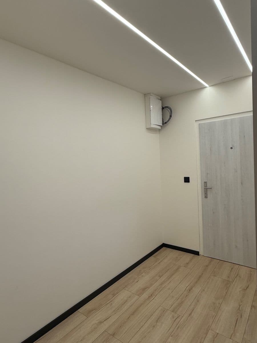 Prodej bytu 2+kk 46 m², Generála Janouška, Praha, Praha Prodej bytu 2+kk 46 m², Generála Janouška, Praha, Praha