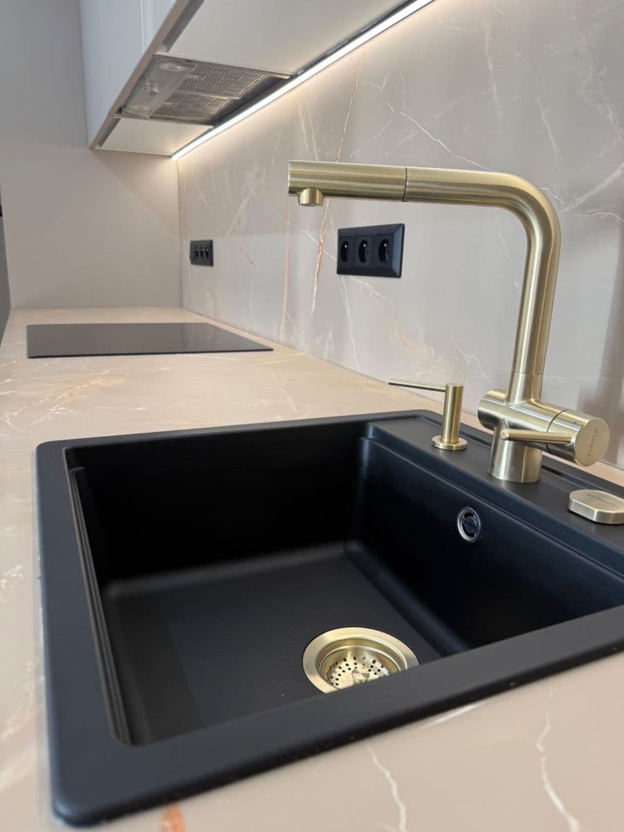 Prodej bytu 2+kk 46 m², Generála Janouška, Praha, Praha Prodej bytu 2+kk 46 m², Generála Janouška, Praha, Praha