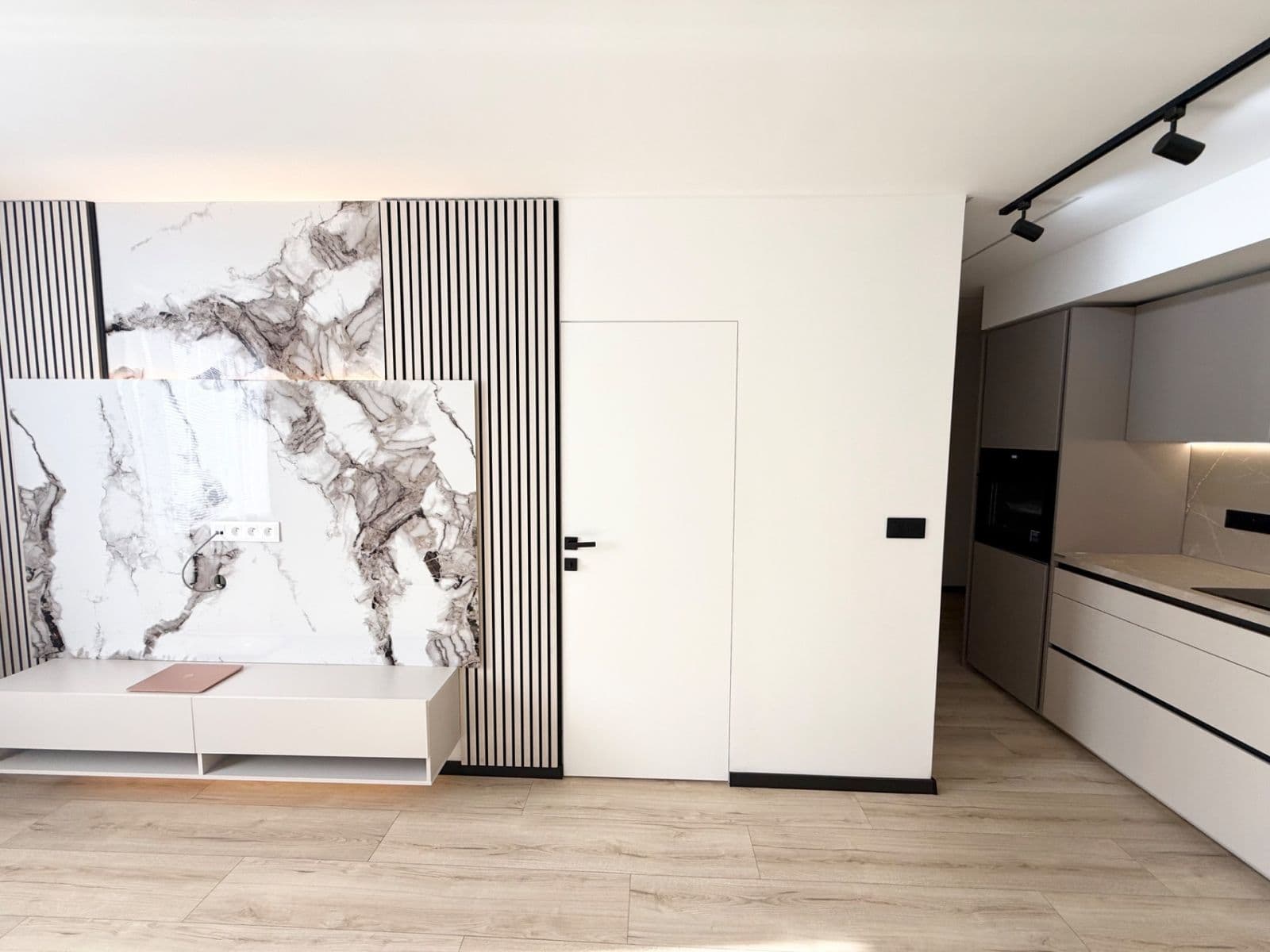 Prodej bytu 2+kk 46 m², Generála Janouška, Praha, Praha Prodej bytu 2+kk 46 m², Generála Janouška, Praha, Praha