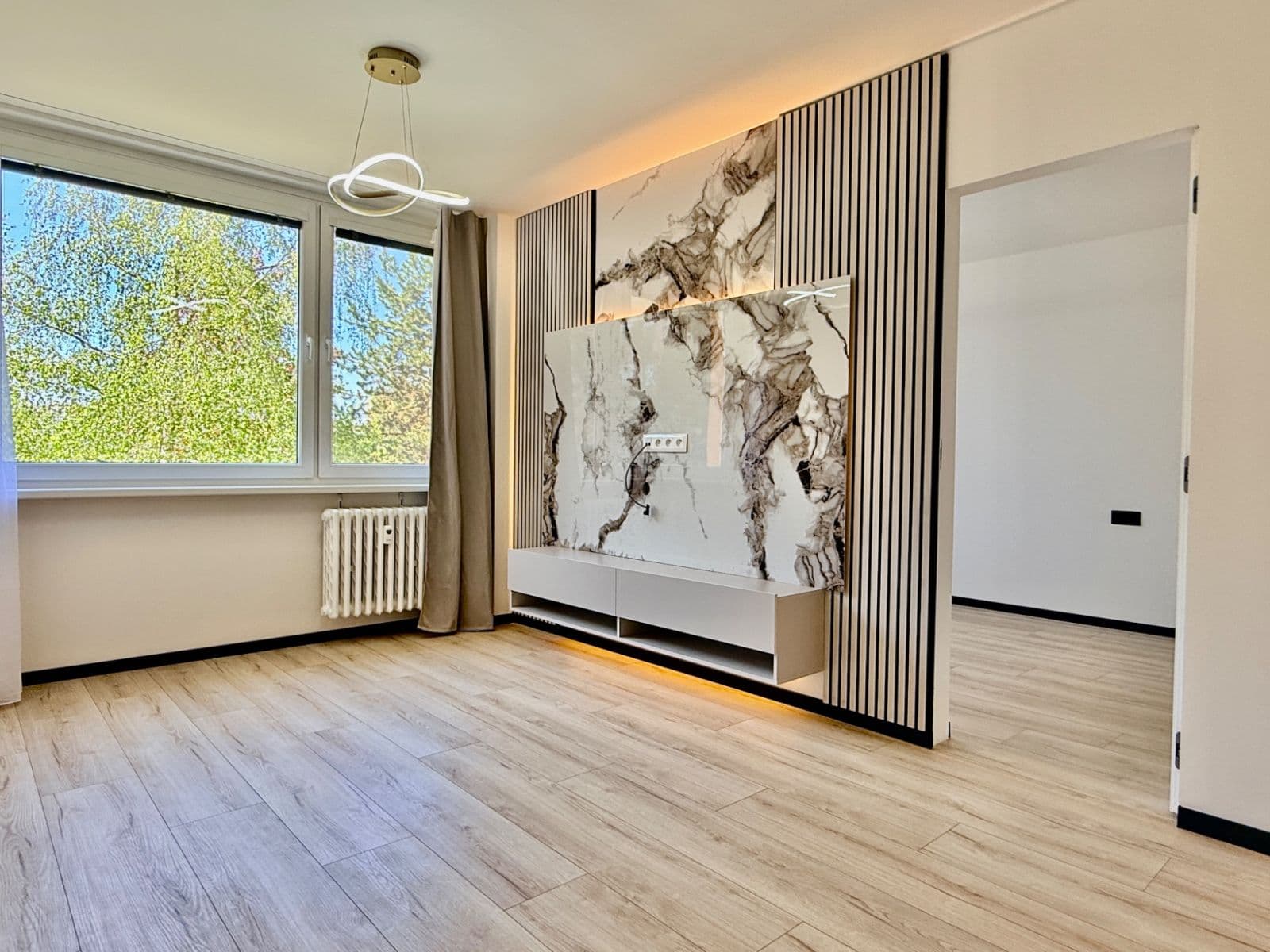 Prodej bytu 2+kk 46 m², Generála Janouška, Praha, Praha Prodej bytu 2+kk 46 m², Generála Janouška, Praha, Praha