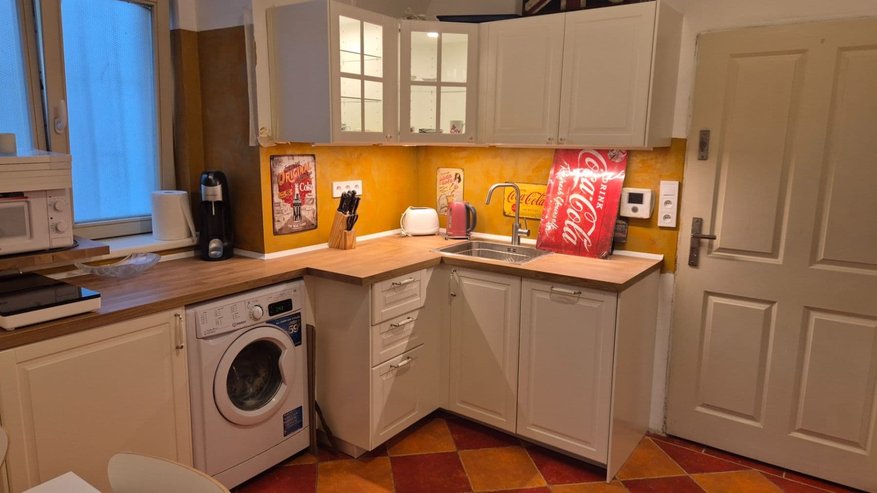 Prodej bytu 1+1 50 m², Prvního pluku, Praha, Praha Prodej bytu 1+1 50 m², Prvního pluku, Praha, Praha