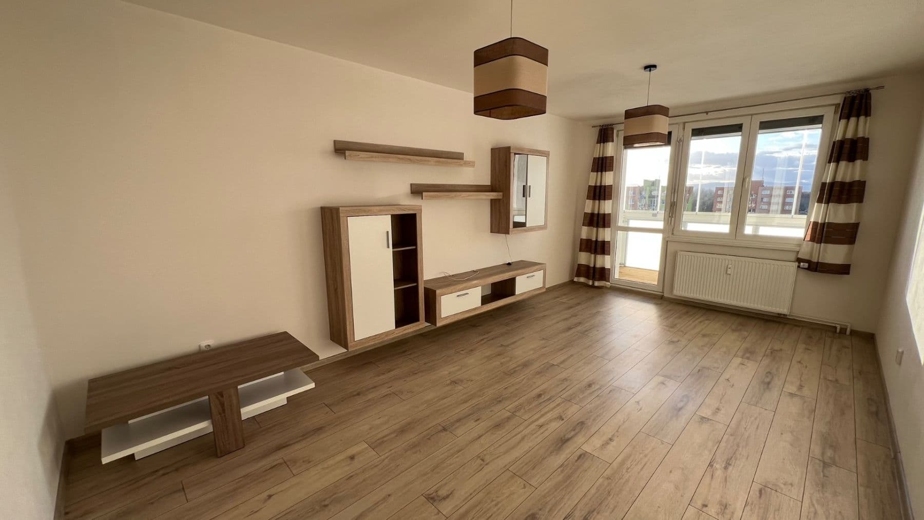 Pronájem bytu 3+1 78 m², Krčínova, České Budějovice, Jihočeský kraj Pronájem bytu 3+1 78 m², Krčínova, České Budějovice, Jihočeský kraj