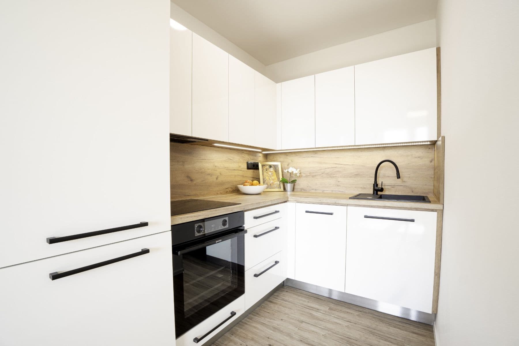 Prodej bytu 3+kk 52 m², Moravská, Prostějov, Olomoucký kraj Prodej bytu 3+kk 52 m², Moravská, Prostějov, Olomoucký kraj