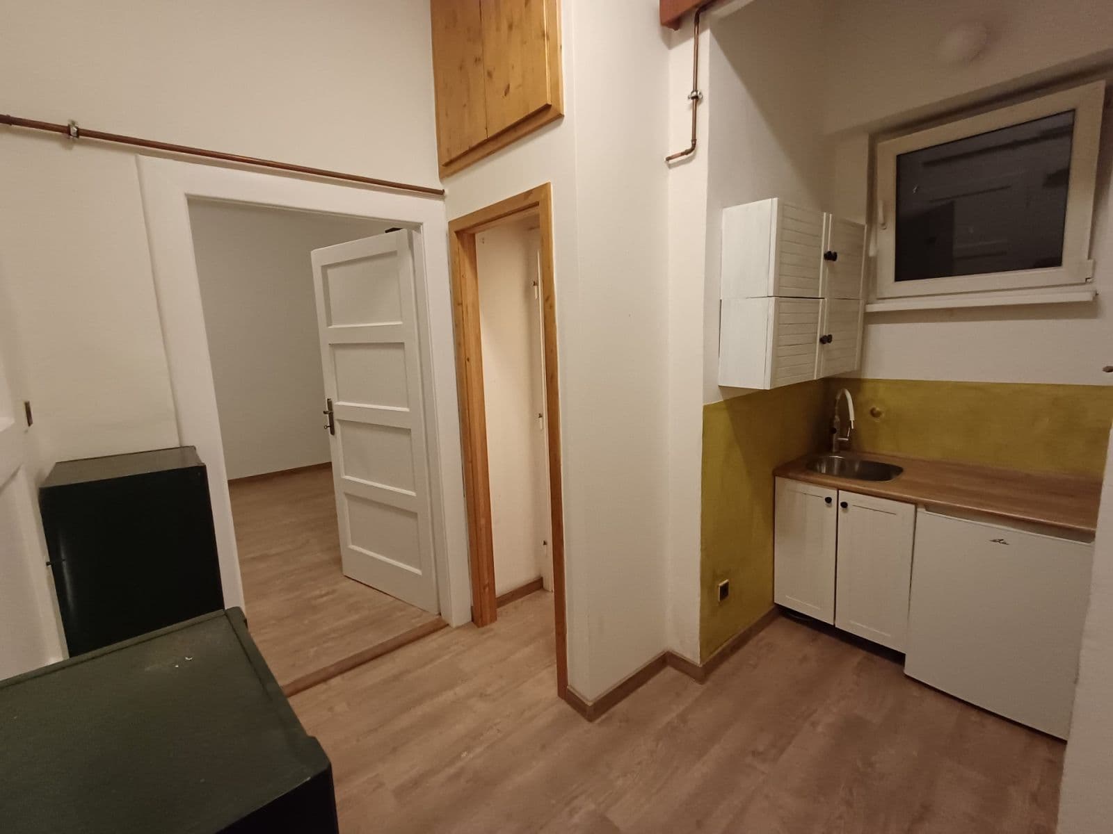 Pronájem bytu 1+kk 31 m², Komunardů, Praha, Praha Pronájem bytu 1+kk 31 m², Komunardů, Praha, Praha