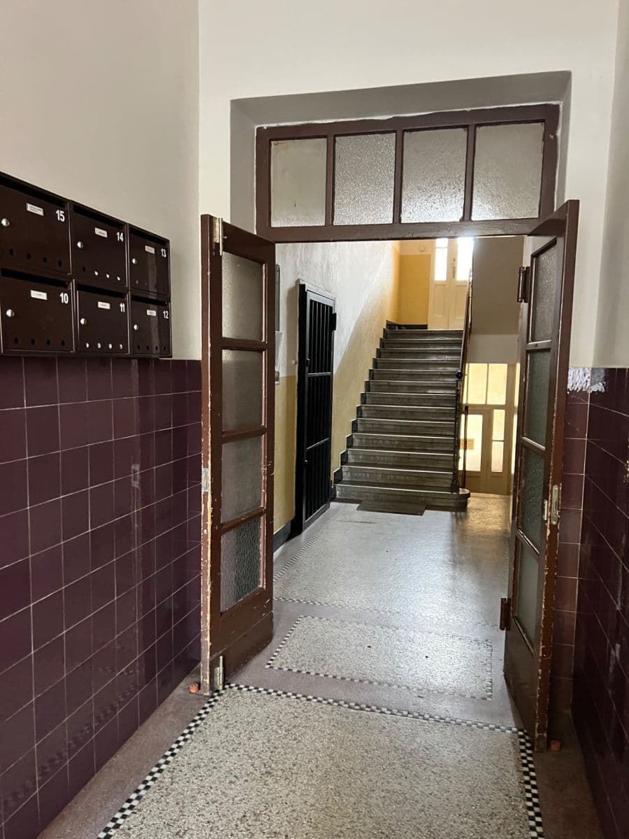 Pronájem bytu 1+kk 24 m², Hartigova, Praha, Praha Pronájem bytu 1+kk 24 m², Hartigova, Praha, Praha