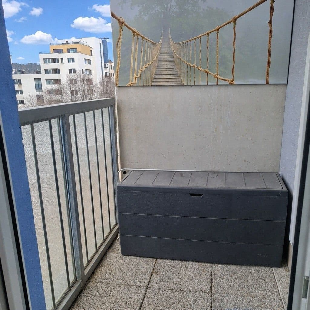 Prodej bytu 2+kk 59 m², V Dolině, Praha, Praha Prodej bytu 2+kk 59 m², V Dolině, Praha, Praha