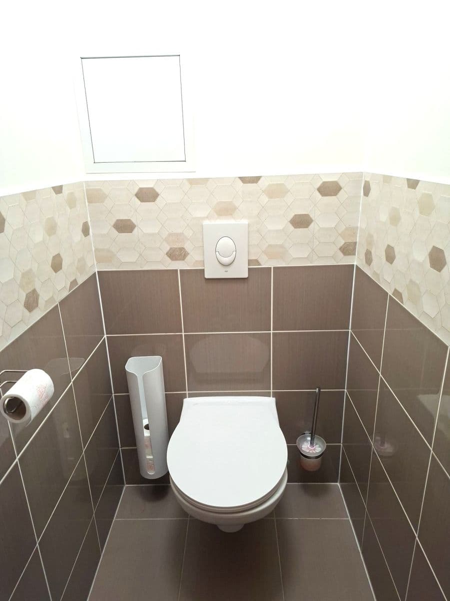 Prodej bytu 2+kk 59 m², V Dolině, Praha, Praha Prodej bytu 2+kk 59 m², V Dolině, Praha, Praha
