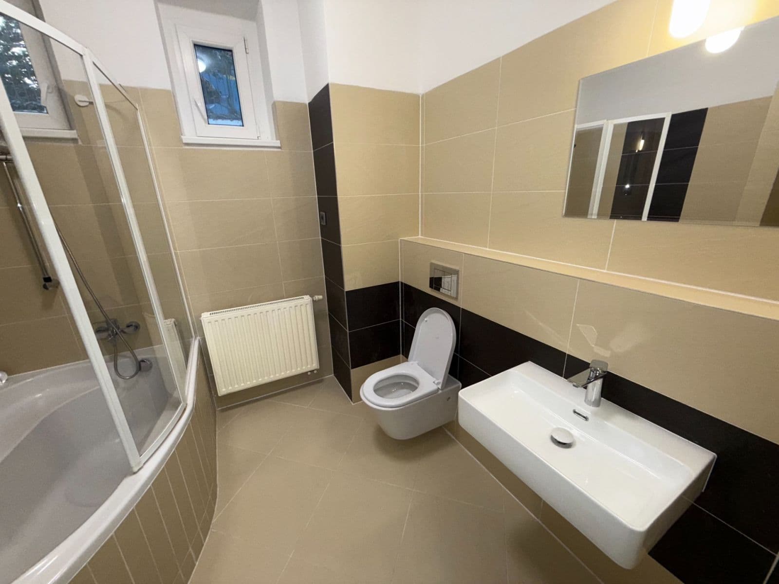 Pronájem bytu 1+kk 45 m², Mydlářka, Praha, Praha Pronájem bytu 1+kk 45 m², Mydlářka, Praha, Praha