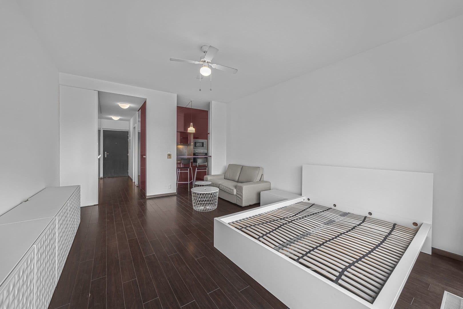 Pronájem bytu 1+kk 43 m², Jankovcova, Praha, Praha Pronájem bytu 1+kk 43 m², Jankovcova, Praha, Praha