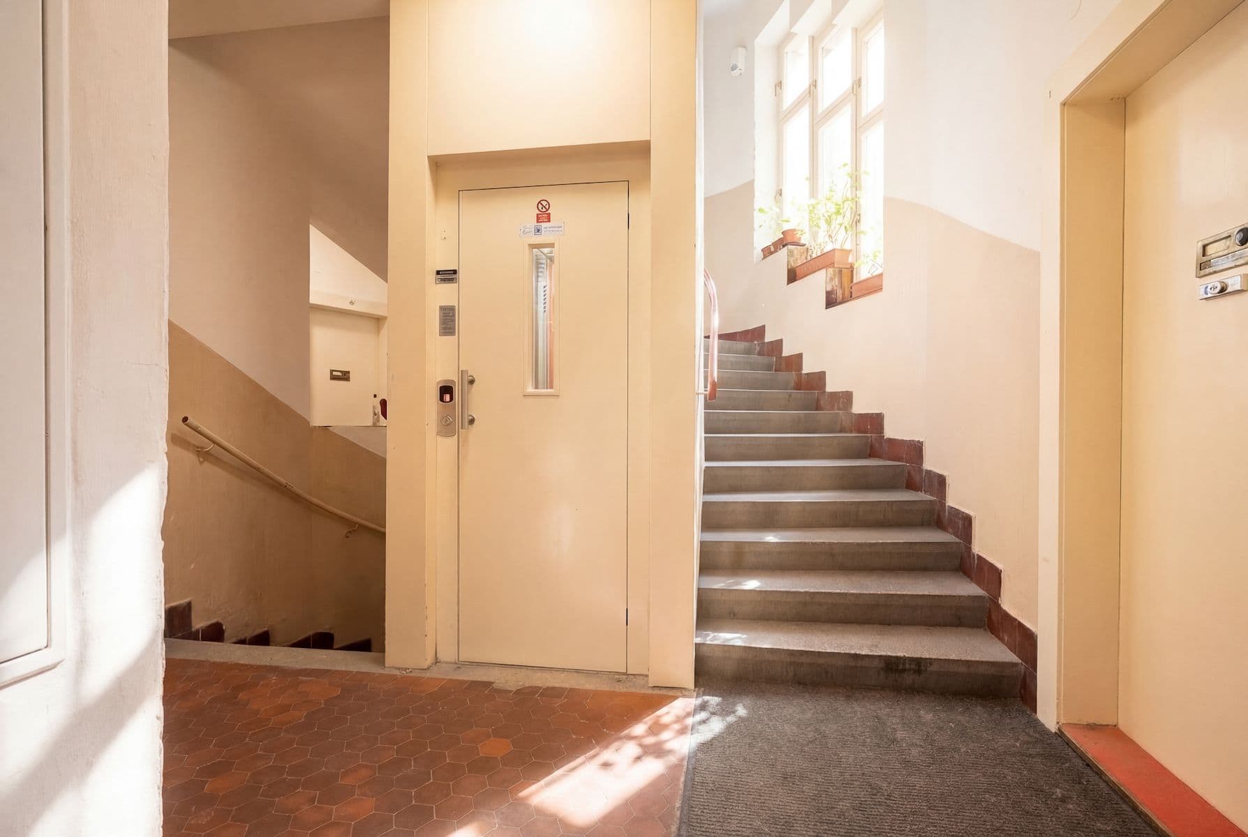 Prodej bytu 4+1 115 m², U Smaltovny, Praha, Praha Prodej bytu 4+1 115 m², U Smaltovny, Praha, Praha