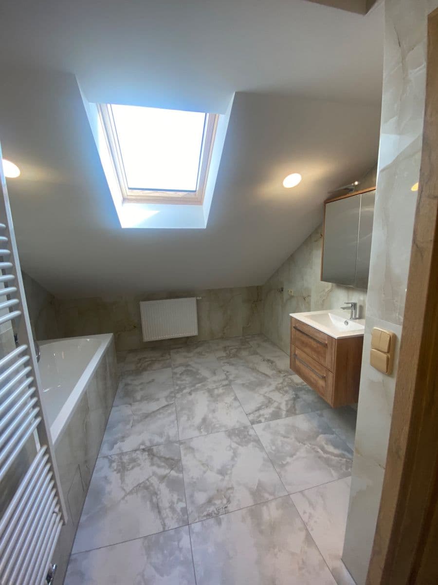 Pronájem bytu 3+1 134 m², Na Líše, Praha, Praha Pronájem bytu 3+1 134 m², Na Líše, Praha, Praha