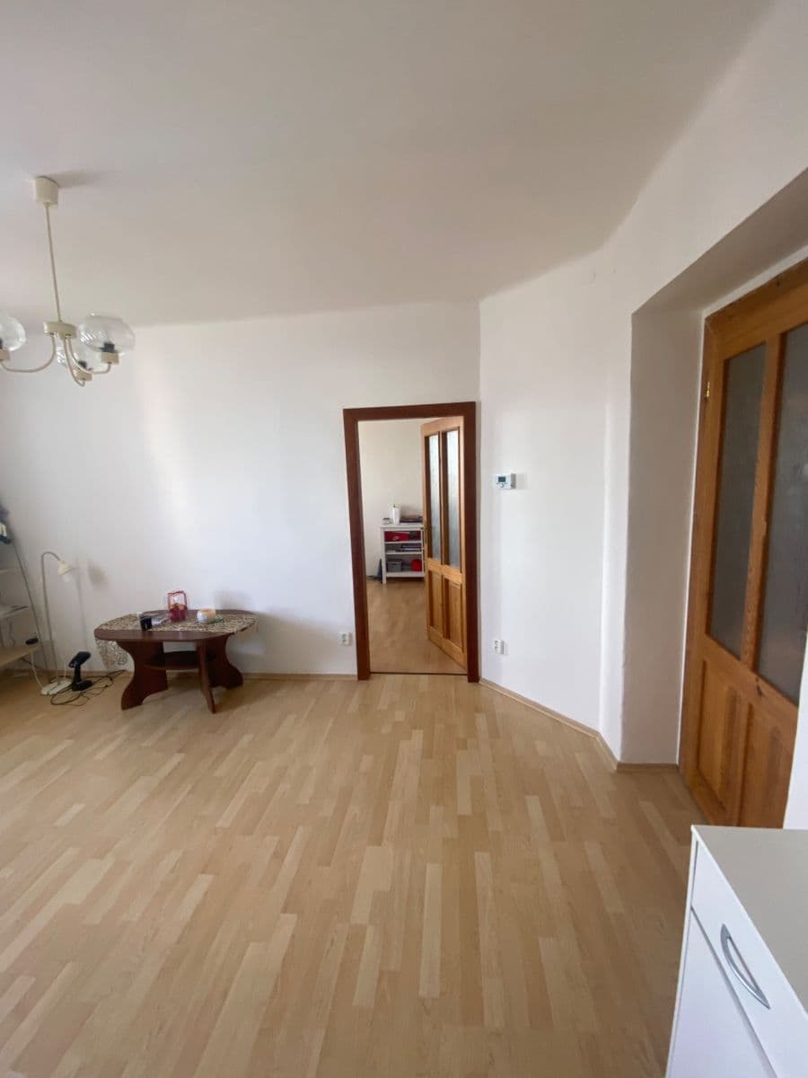 Pronájem bytu 3+1 84 m², Na Líše, Praha, Praha Pronájem bytu 3+1 84 m², Na Líše, Praha, Praha