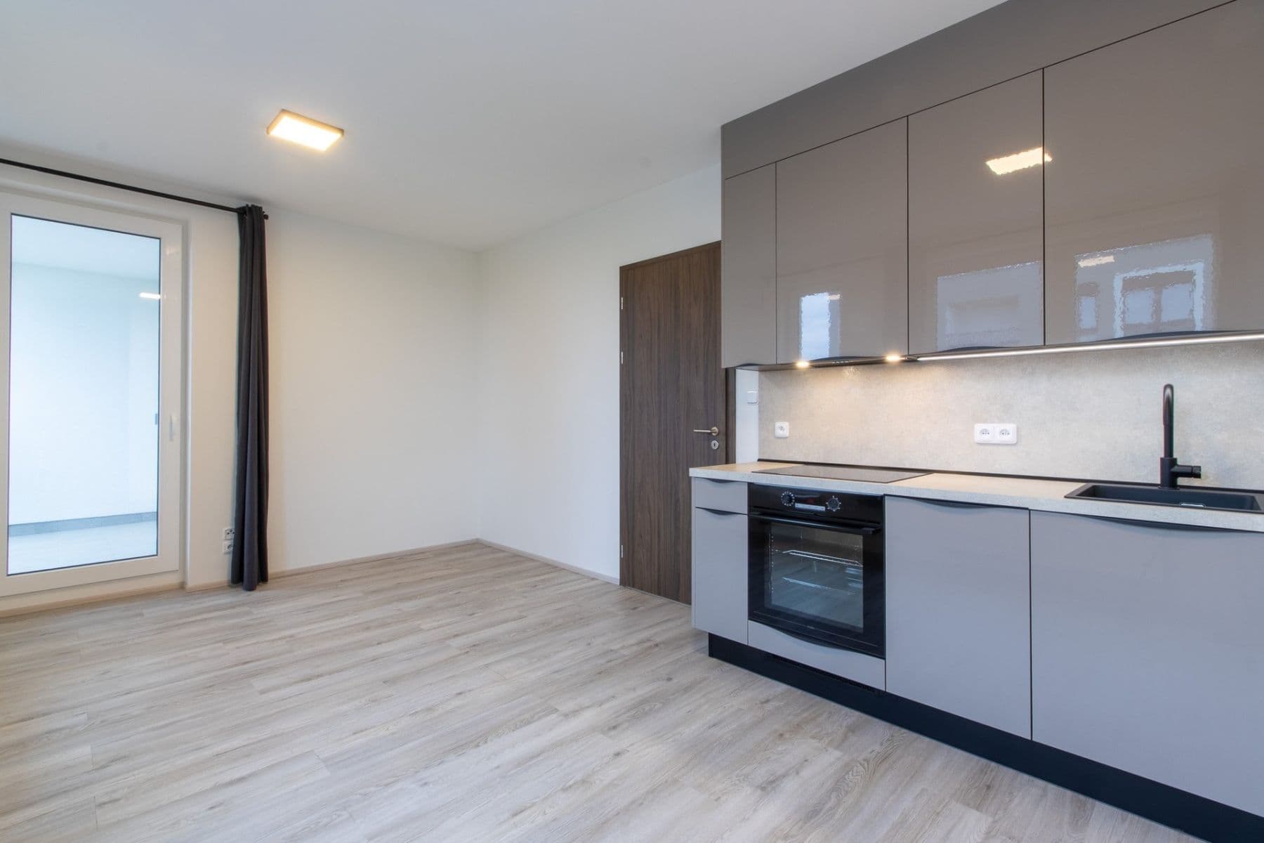 Pronájem bytu 1+kk 26 m², Stočesova, Praha, Praha Pronájem bytu 1+kk 26 m², Stočesova, Praha, Praha