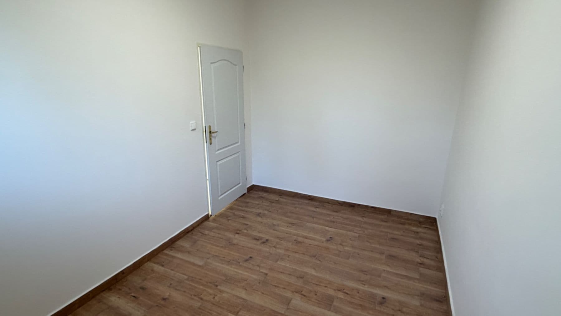 Pronájem bytu 3+kk 85 m², Dalovská, Divišov, Středočeský kraj Pronájem bytu 3+kk 85 m², Dalovská, Divišov, Středočeský kraj