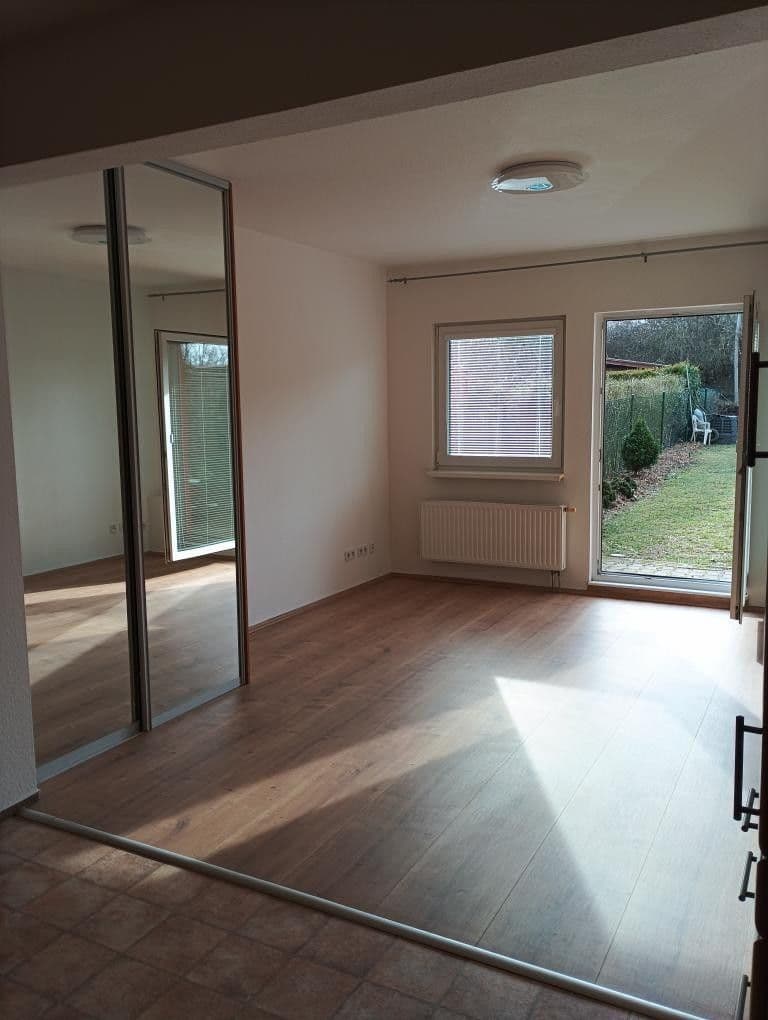 Pronájem bytu 1+kk 34 m², Borová, Chýně, Středočeský kraj Pronájem bytu 1+kk 34 m², Borová, Chýně, Středočeský kraj