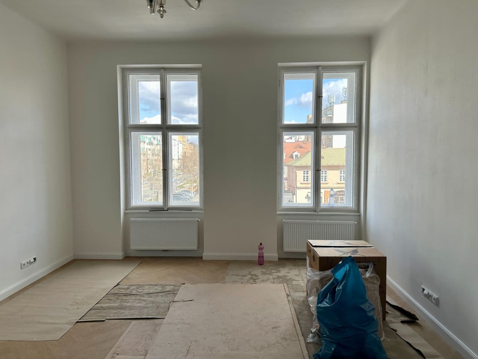 Pronájem bytu 4+kk 101 m², U Nádražní lávky, Praha, Praha Pronájem bytu 4+kk 101 m², U Nádražní lávky, Praha, Praha