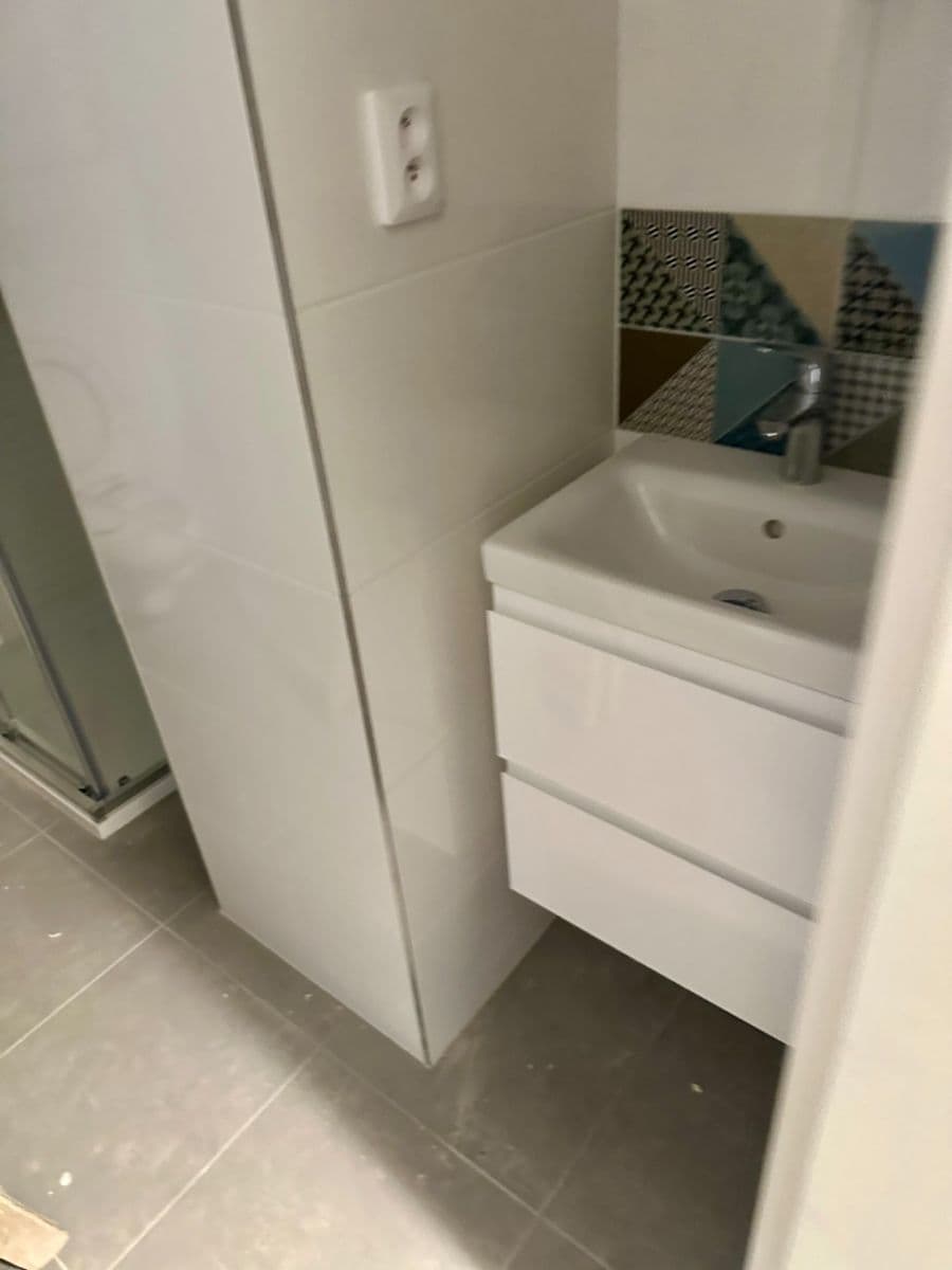 Pronájem bytu 4+kk 101 m², U Nádražní lávky, Praha, Praha Pronájem bytu 4+kk 101 m², U Nádražní lávky, Praha, Praha