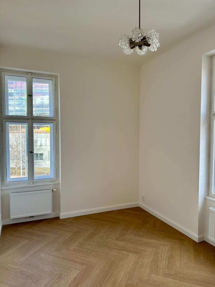 Pronájem bytu 4+kk 101 m², U Nádražní lávky, Praha, Praha Pronájem bytu 4+kk 101 m², U Nádražní lávky, Praha, Praha