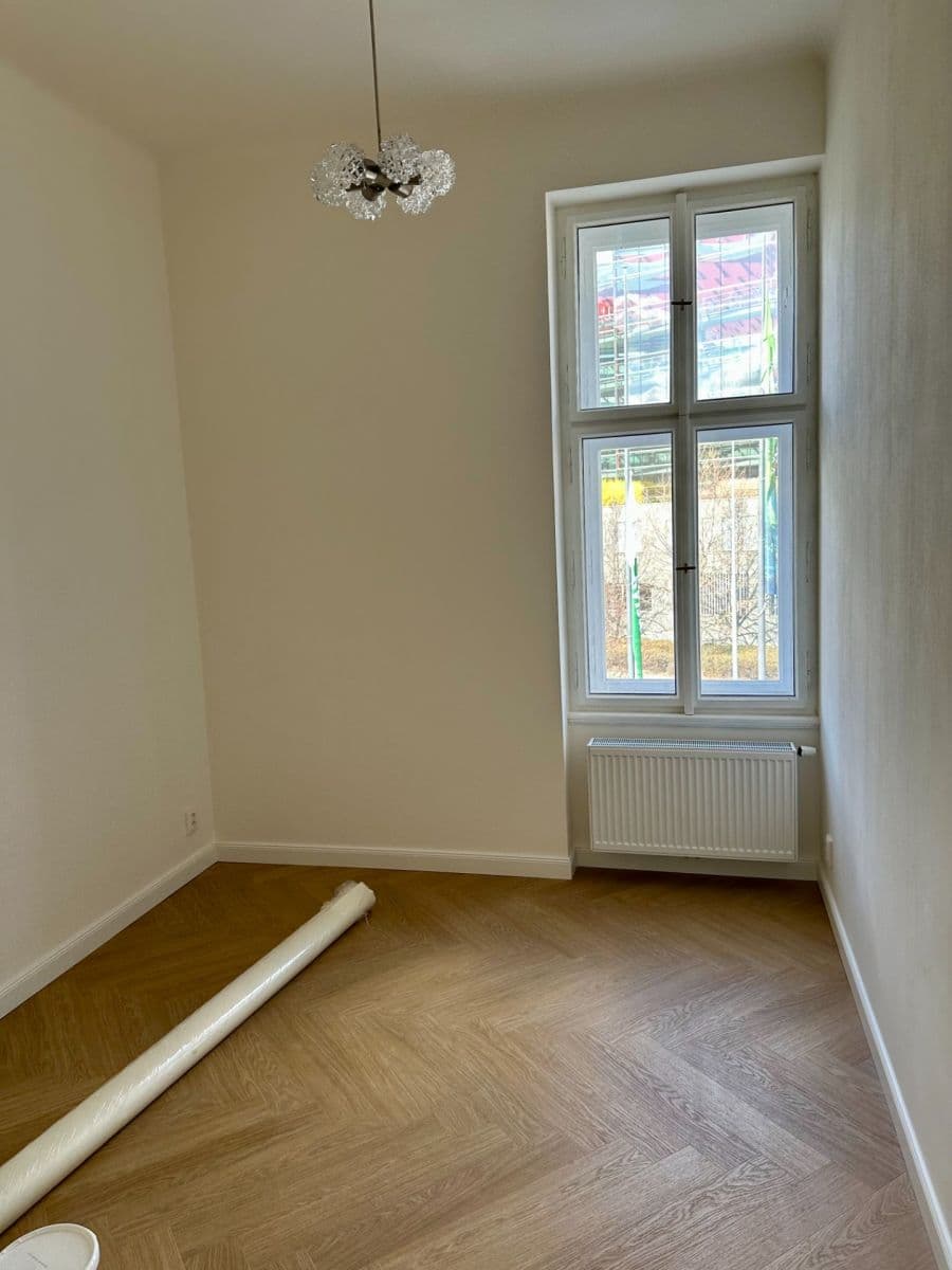 Pronájem bytu 4+kk 101 m², U Nádražní lávky, Praha, Praha Pronájem bytu 4+kk 101 m², U Nádražní lávky, Praha, Praha