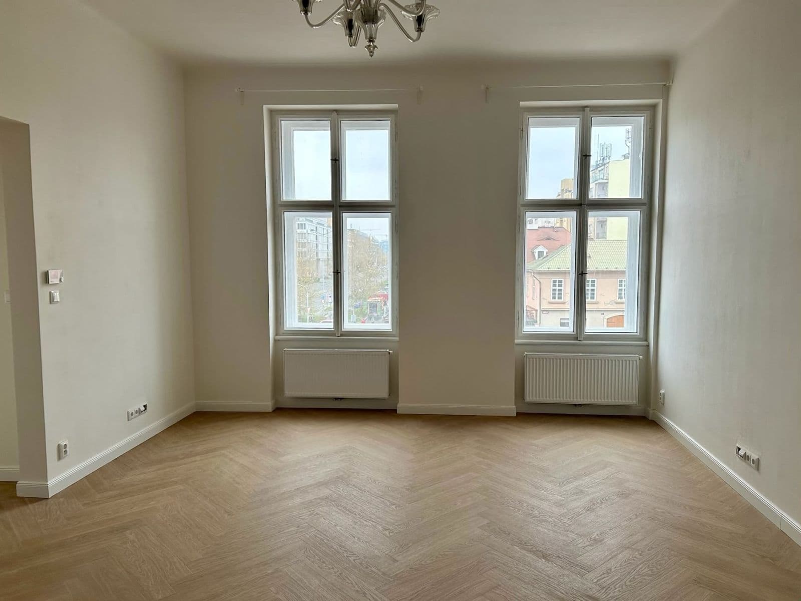 Pronájem bytu 4+kk 101 m², U Nádražní lávky, Praha, Praha Pronájem bytu 4+kk 101 m², U Nádražní lávky, Praha, Praha