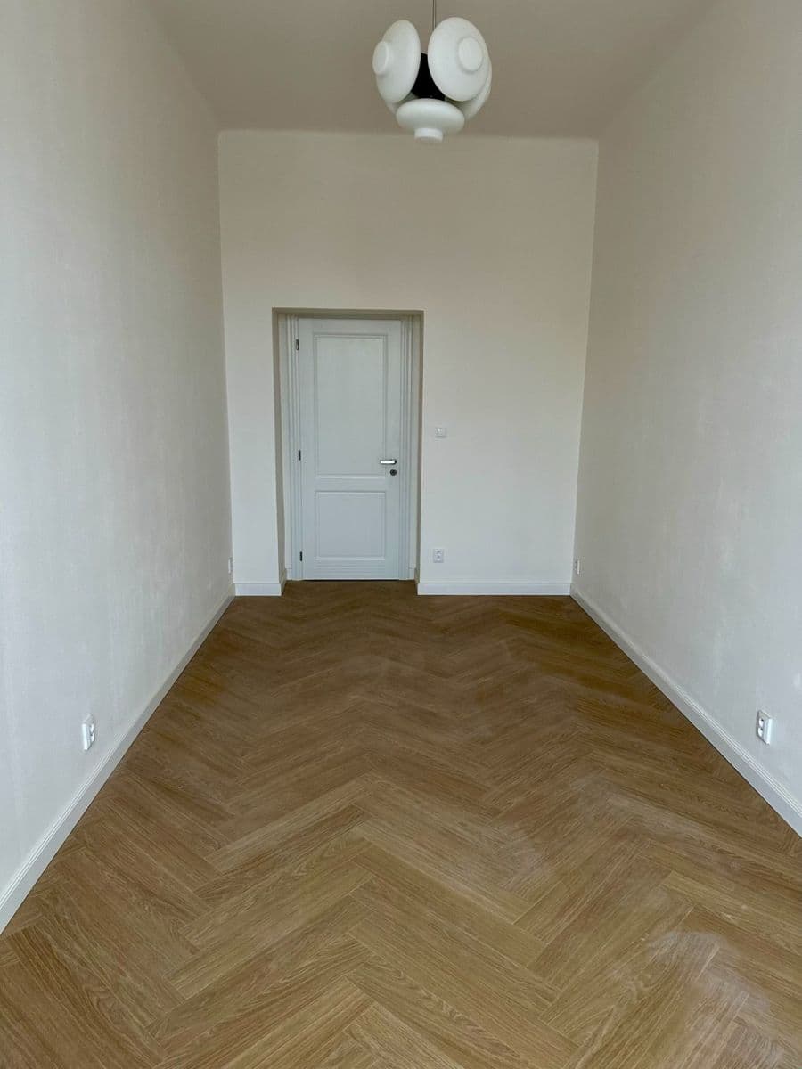 Pronájem bytu 4+kk 101 m², U Nádražní lávky, Praha, Praha Pronájem bytu 4+kk 101 m², U Nádražní lávky, Praha, Praha
