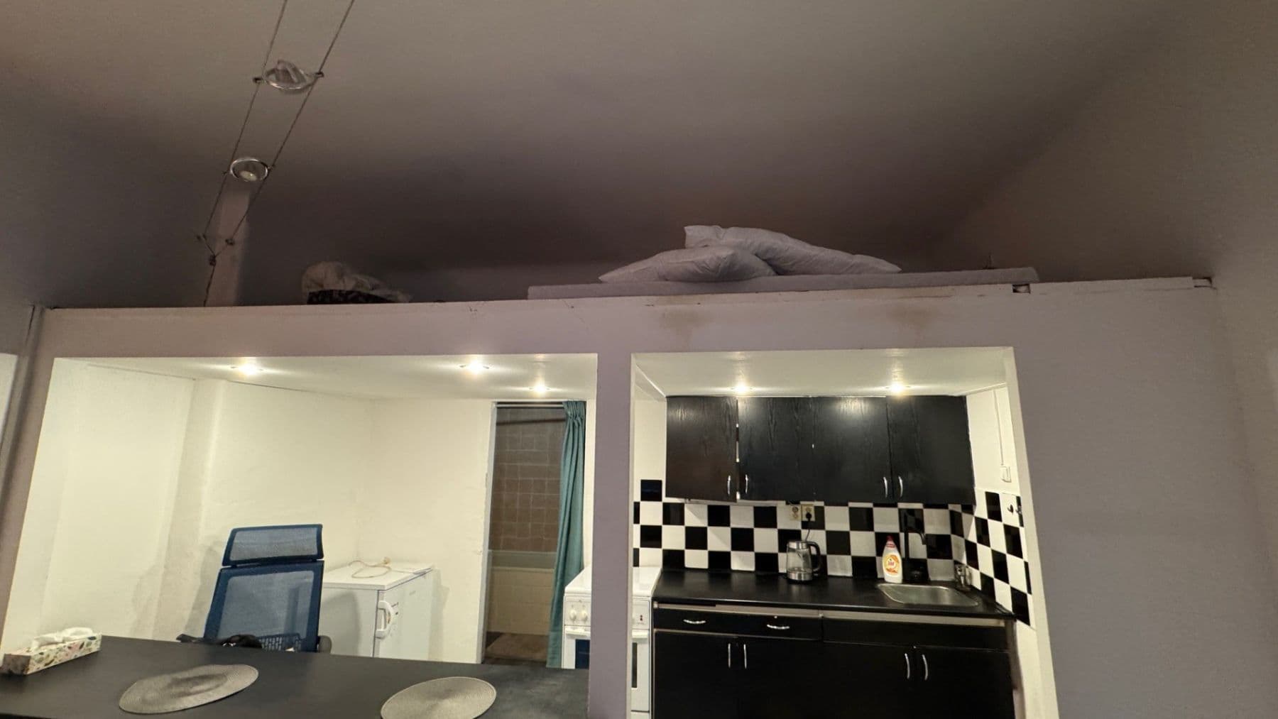 Pronájem bytu 1+kk 33 m², Na Břehu, Praha, Praha Pronájem bytu 1+kk 33 m², Na Břehu, Praha, Praha