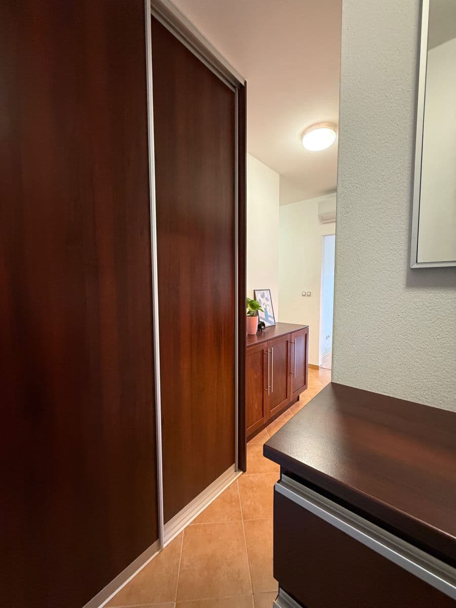 Prodej bytu 3+1 91 m², Štefana Majera, Záhorská Bystrica, Bratislavský kraj Prodej bytu 3+1 91 m², Štefana Majera, Záhorská Bystrica, Bratislavský kraj