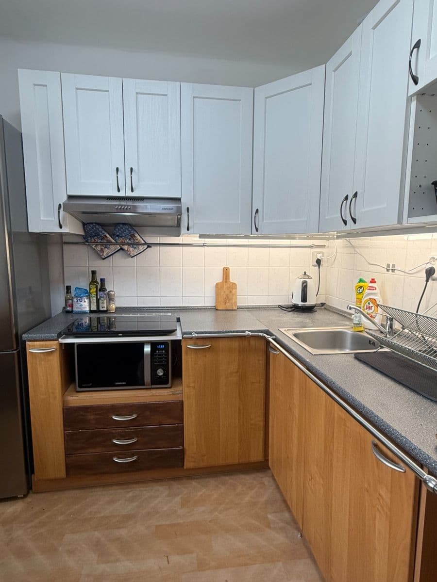 Pronájem bytu 1+1 31 m², Křivoklátská, Praha, Praha Pronájem bytu 1+1 31 m², Křivoklátská, Praha, Praha