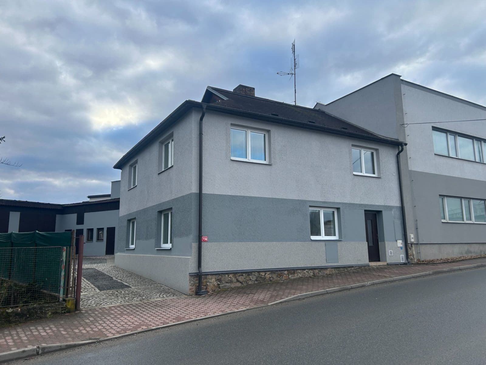 Pronájem bytu 3+kk 100 m², Skrýšovská, Pelhřimov, Kraj Vysočina Pronájem bytu 3+kk 100 m², Skrýšovská, Pelhřimov, Kraj Vysočina