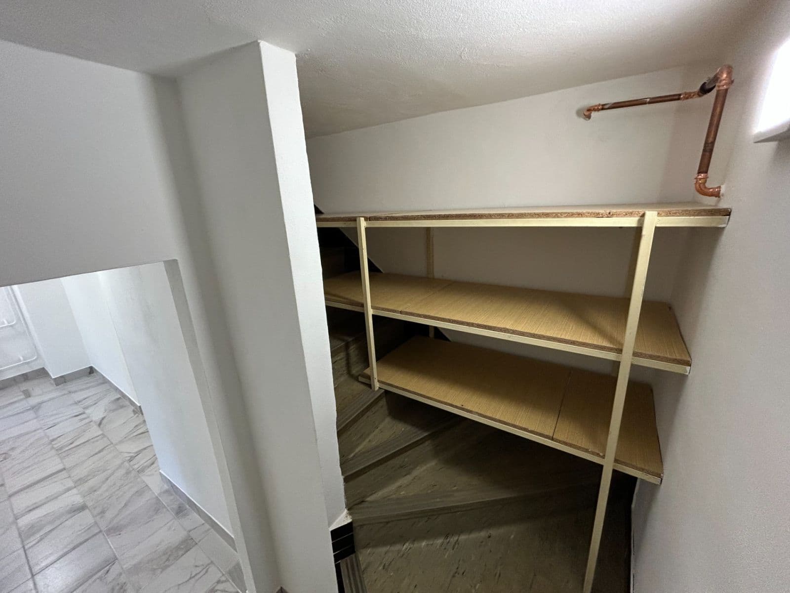 Pronájem bytu 3+kk 100 m², Skrýšovská, Pelhřimov, Kraj Vysočina Pronájem bytu 3+kk 100 m², Skrýšovská, Pelhřimov, Kraj Vysočina