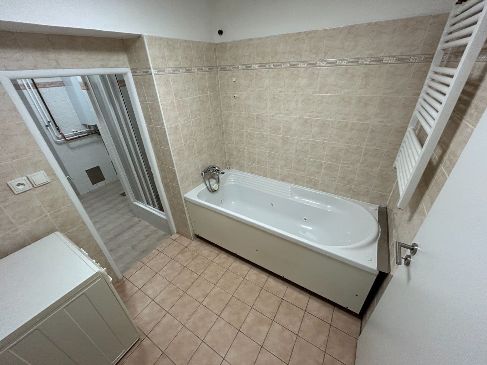 Pronájem bytu 3+kk 100 m², Skrýšovská, Pelhřimov, Kraj Vysočina Pronájem bytu 3+kk 100 m², Skrýšovská, Pelhřimov, Kraj Vysočina