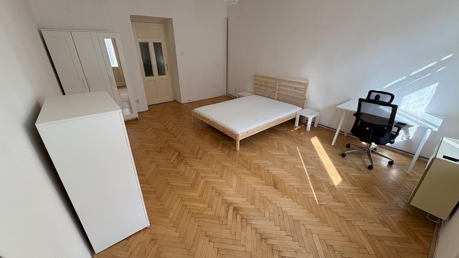 Pronájem bytu 2+1 62 m², Lucemburská, Praha, Praha Pronájem bytu 2+1 62 m², Lucemburská, Praha, Praha