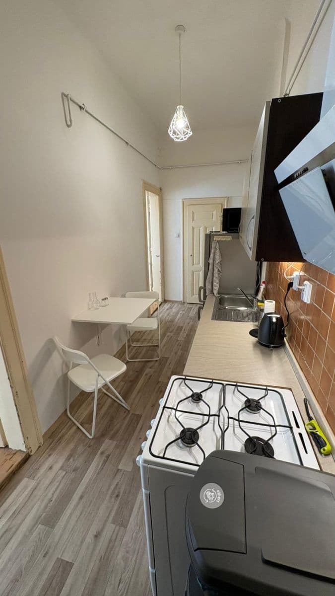 Pronájem bytu 2+1 62 m², Lucemburská, Praha, Praha Pronájem bytu 2+1 62 m², Lucemburská, Praha, Praha