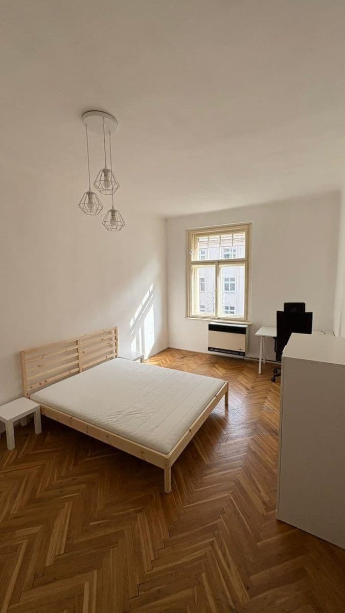 Pronájem bytu 2+1 62 m², Lucemburská, Praha, Praha Pronájem bytu 2+1 62 m², Lucemburská, Praha, Praha